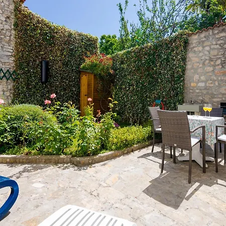 Vakantiehuis In Croatia Near The Adriatic Coast *