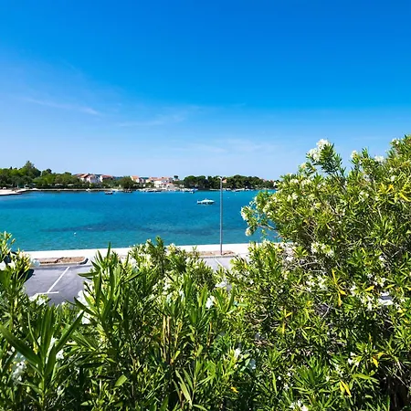 Vakantiehuis In Croatia Near The Adriatic Coast Sukošan