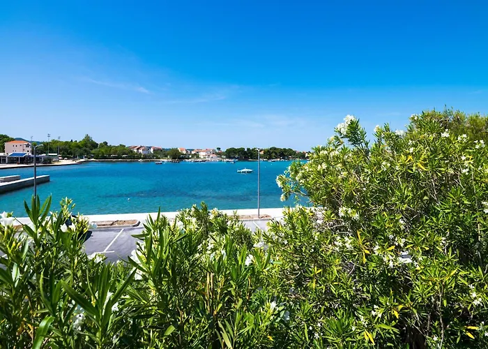 Vakantiehuis In Croatia Near The Adriatic Coast Sukošan